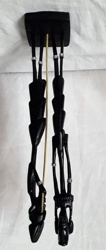 Couple Statue
