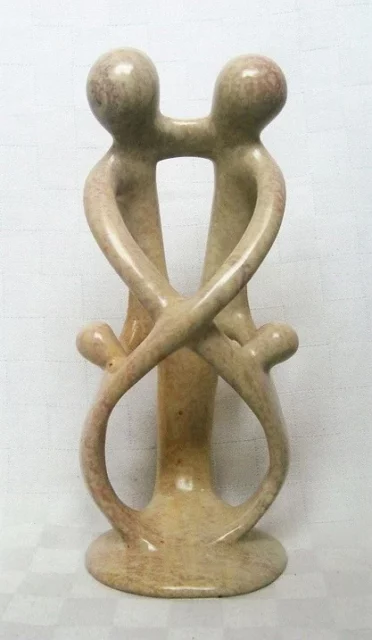 SS Family of 4 Statue